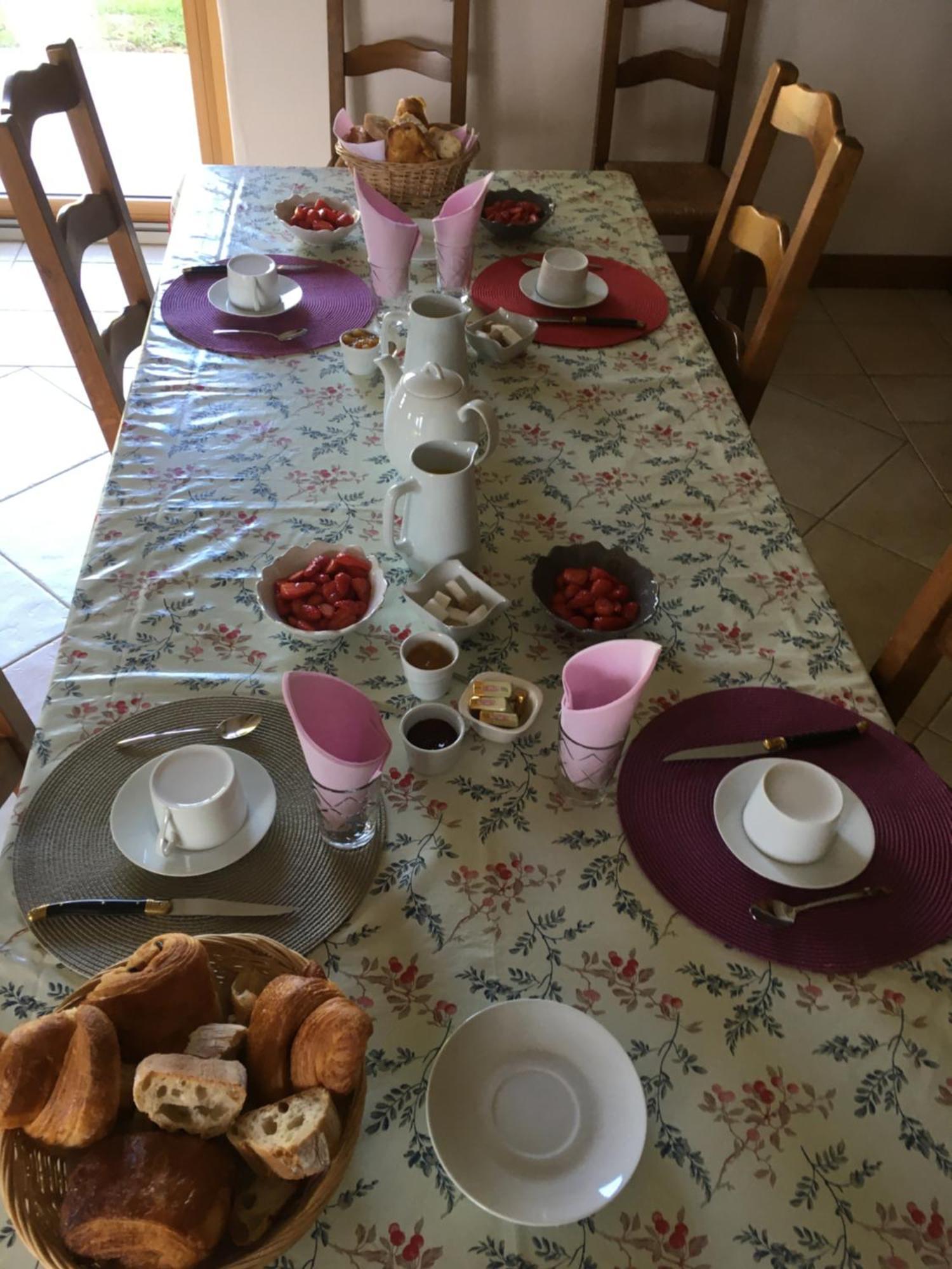 Bed and Breakfast Chez Bernadette Et Victor Vitrac  Exterior foto